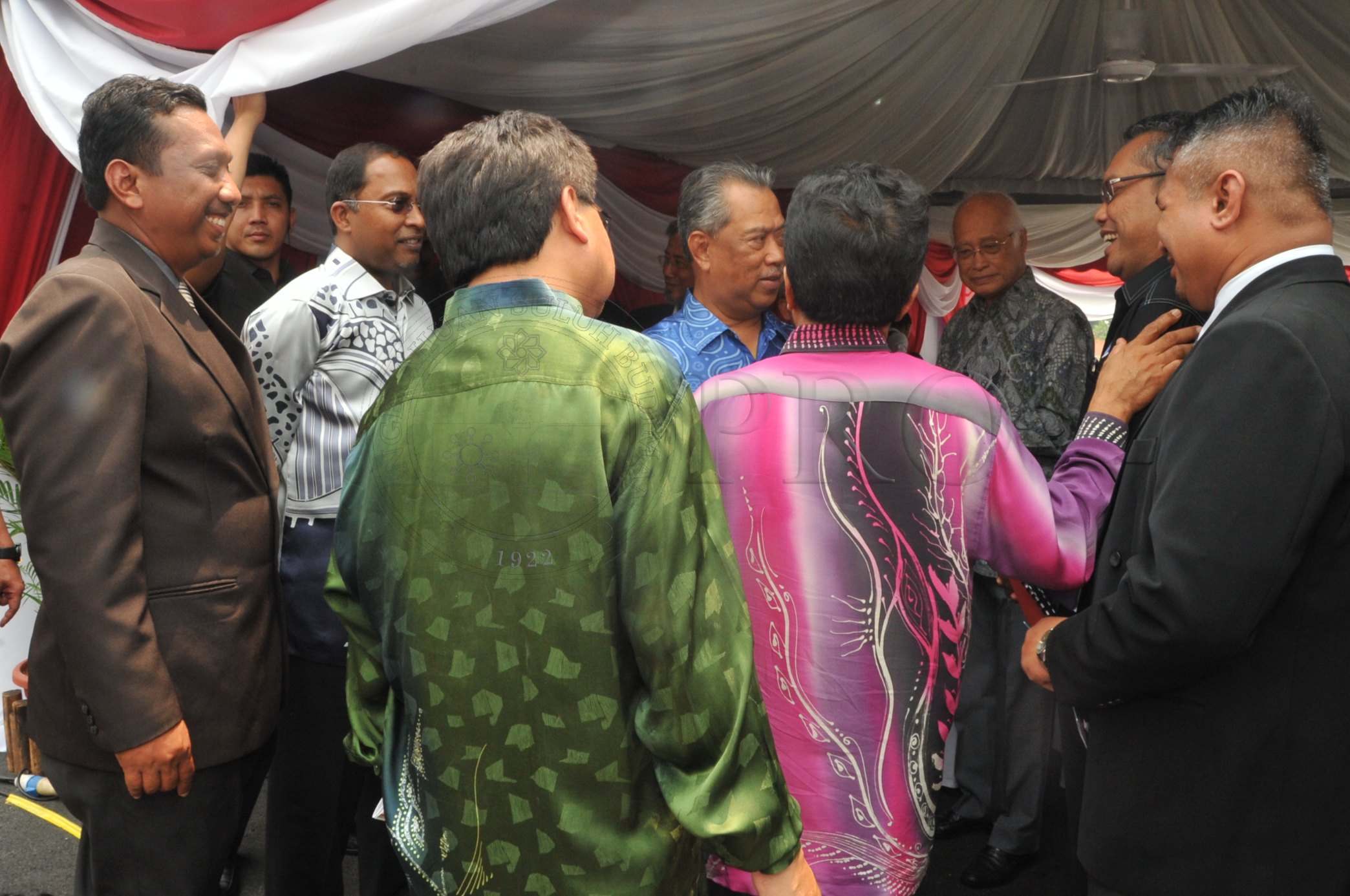 PRO 14 28 KONPEN PRO 6831